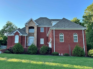 126 Forest Dr, Martin, TN 38237