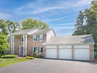 25707 N Eagle Dr, Mundelein, IL 60060