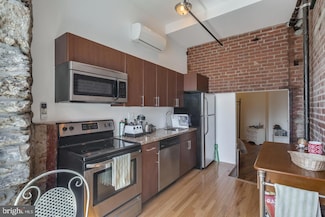 4 Leverington Ave Unit 206, Philadelphia, PA 19127