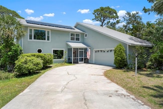 183 Shady Pine Ln, Nokomis, FL 34275