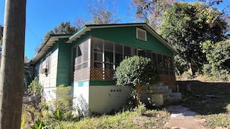 324 State St, Chattahoochee, FL 32324