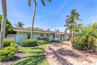2530 NE 48th St, Lighthouse Point, FL 33064