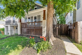 602 W Maple St, Milwaukee, WI 53204