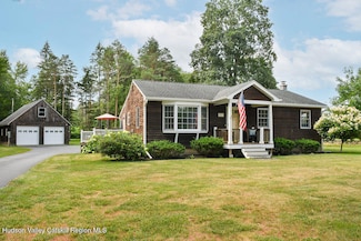 532 County Route 32, Kinderhook, NY 12184