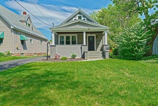 1450 van Curler Ave, Schenectady, NY 12308