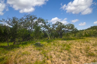 000 Wallace Creek Rd, Medina, TX 78055