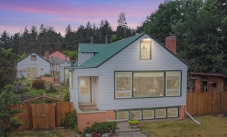 407 1st Ave W, Eureka, MT 59917