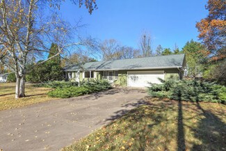 4700 W 82nd St, Bloomington, MN 55437