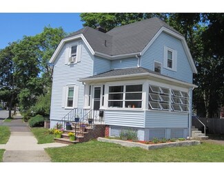 96 Cedar St, Wakefield, MA 01880