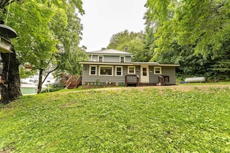 N3248 Miller Rd, Elroy, WI 53929