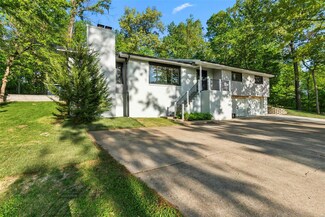 1502 Sylvan Ln, Cape Girardeau, MO 63701