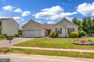 456 S Barrington Ct, Newark, DE 19702