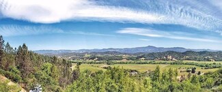 8201 W Dry Creek Rd, Healdsburg, CA 95448