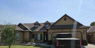 3206 N Clover Ave, Fresno, CA 93727