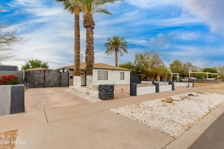 1529 E Edgemont Ave, Phoenix, AZ 85006
