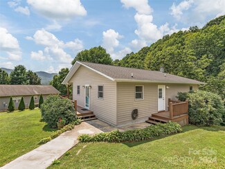 811 Joe Carver Rd, Waynesville, NC 28785