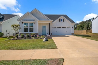 2440 Sweet Valley Heights, Tallahassee, FL 32308