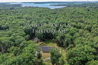 25 River Rock Ln, Freeport, ME 04032