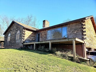876 Pleasant Valley Rd, Cogan Station, PA 17728