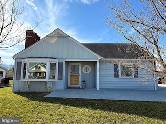32 Eden Rd, Luray, VA 22835