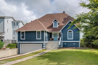 915 Chadwick Shores Dr, Sneads Ferry, NC 28460