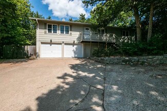 2412 Anderson Ave, Manhattan, KS 66502
