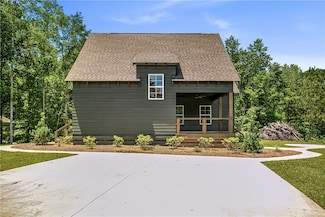 325 Whisper Trace, Tallassee, AL 36078