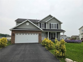 75 Haywards Heath, West Henrietta, NY 14586