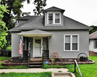 2915 Charles St, Saint Joseph, MO 64501