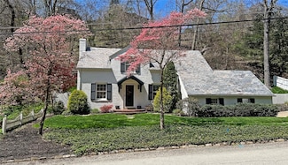 401 Valley Dr, Pittsburgh, PA 15215