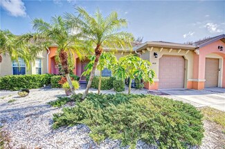 4818 1st Ave E, Palmetto, FL 34221