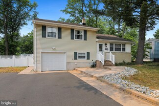 807 Rancocas Ave, Riverside, NJ 08075