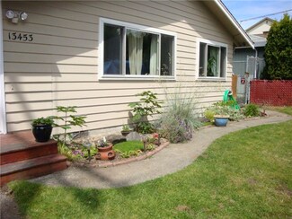 13453 8th Ave S, Burien, WA 98168