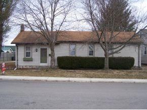 118 1st St, Rising Sun, IN 47040