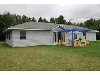2468 20th St, Cumberland, WI 54829