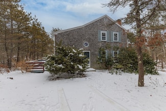 12 Cranberry Ln, Truro, MA 2666