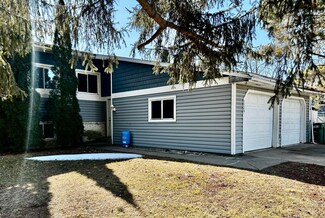 3524 Interlachen Dr NE, Andover, MN 55304