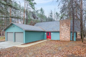 7701 River Ridge Rd, Stanwood, MI 49346