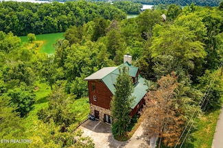 973 Pleasure Rd, Sevierville, TN 37876