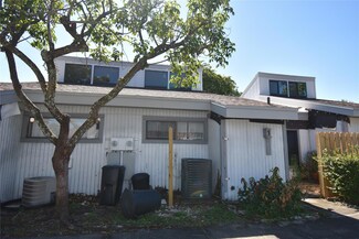 1713 NW 73rd Ave Unit 34, Plantation, FL 33313