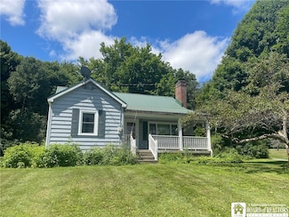 31 Frisbee Rd, Cassadaga, NY 14718
