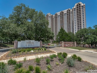 1 Towers Park Ln Unit 1901, San Antonio, TX 78209