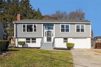 5 Katherine Dr, Johnston, RI 02919
