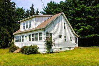 355 Providence Rd, South Grafton, MA 01560