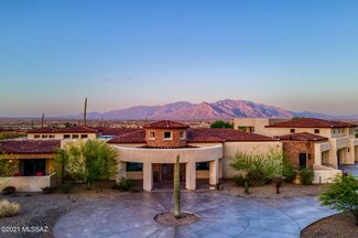 6450 N Broom Tail Dr, Tucson, AZ 85743