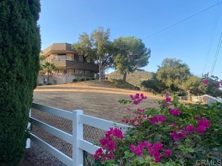 2426 Suncrest Blvd Unit B, El Cajon, CA 92021