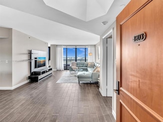 2000 Island Blvd Unit 1203, Aventura, FL 33160