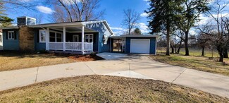 1311 W Delavan Dr, Janesville, WI 53546