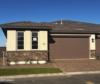 5633 N 205th Ln, Buckeye, AZ 85396