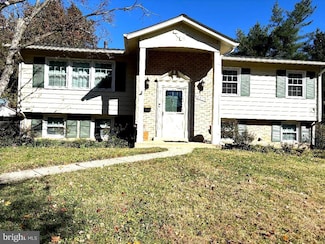 5315 Manorfield Rd, Rockville, MD 20853